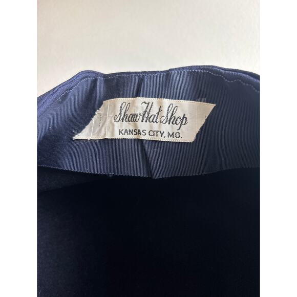 Vintage Ladies Navy Blue Wool and Silk Hat Shaw Hat Shop, Kansas City, Mo. - Picture 4 of 9
